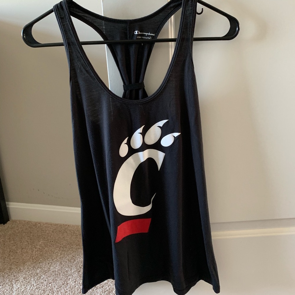University of Cincinnati Logo Tank